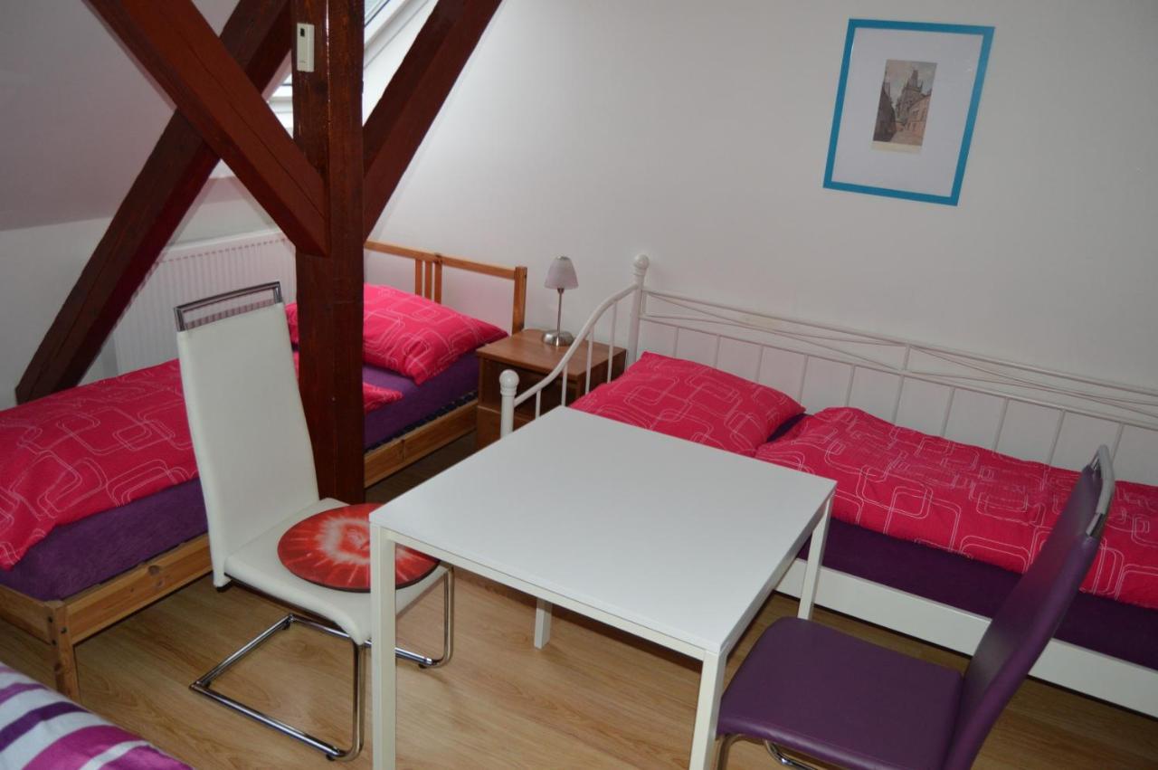 Suite Ohrada Prag Exterior foto